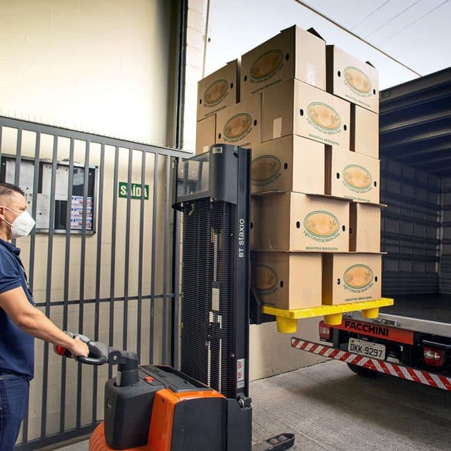 Santa Clara distribuição de ovos